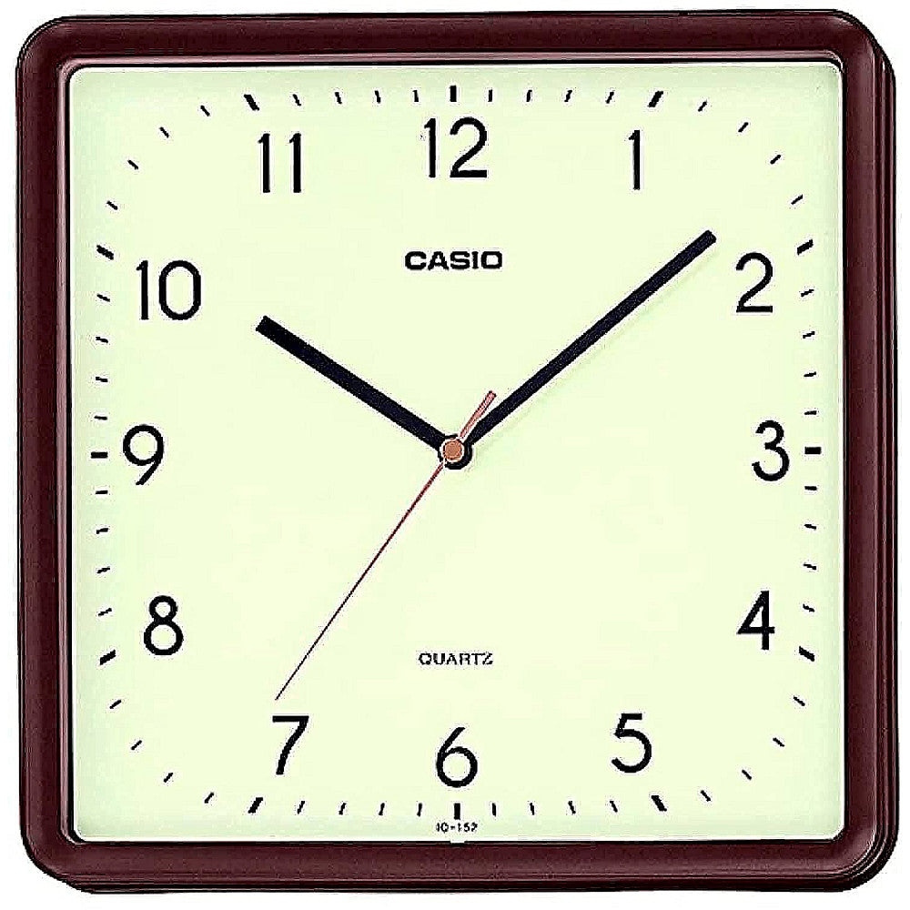 стенен часовник Casio  квадратен с кафяв корпус, черни цифри на бял циферблат