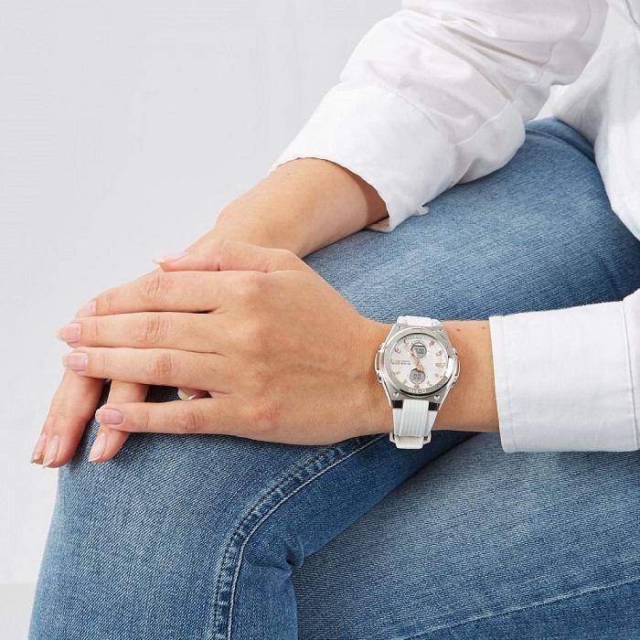 Дамски часовник CASIO BABY-G - MSG-C100-7AER Дамски часовник CASIO BABY-G - MSG-C100-7AER