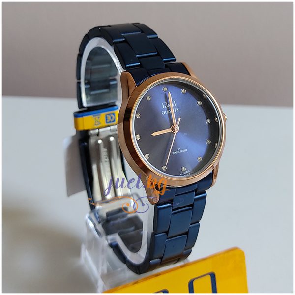 Дамски часовник Q&Q C215J828Y синя метална верижка